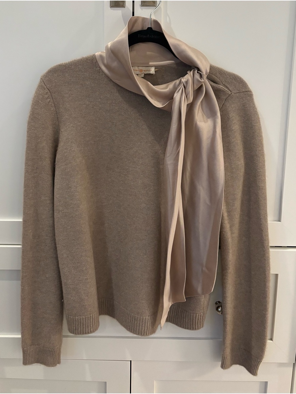 Tory Burch Sabine Beige Sweater with Silk Neck Tie Size Small EUC